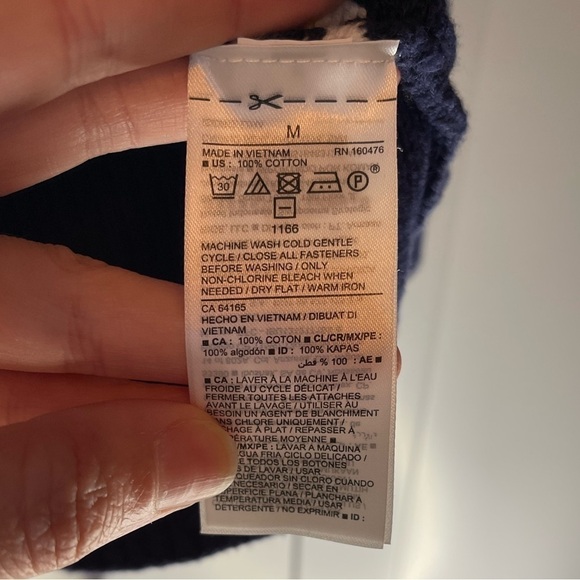 Old navy women’s knit cardigan - Picture 4 of 4